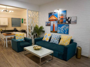 Charvi Reemz Stylish Pool View Two BHK Appt At Anjuna
